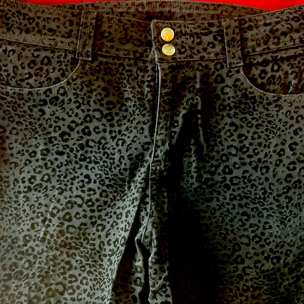 Awesome vintage black leopard print pants XL